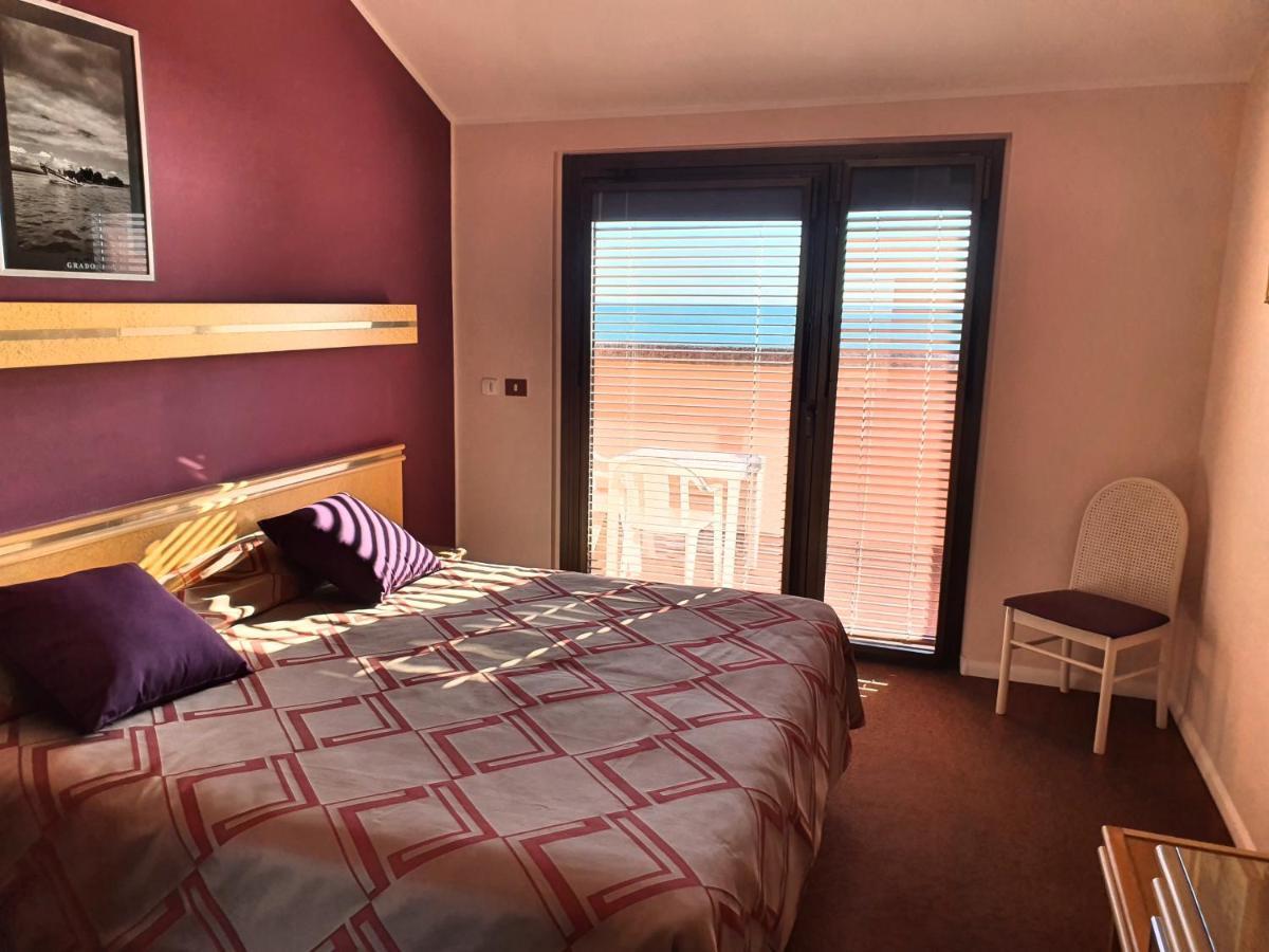 Hotel Antares Grado Exterior foto